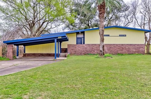 4600 Lakeshore Dr, Port Arthur, TX, 77642-1253 | Card Image