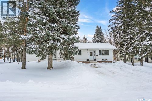 111 Norman Ave, Aberdeen, SK, S0K0A0 | Card Image