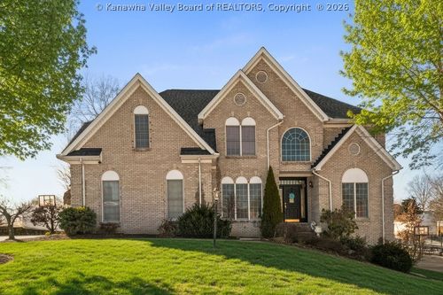 129 Leslie Pl, Scott Depot, WV, 25560-8901 | Card Image