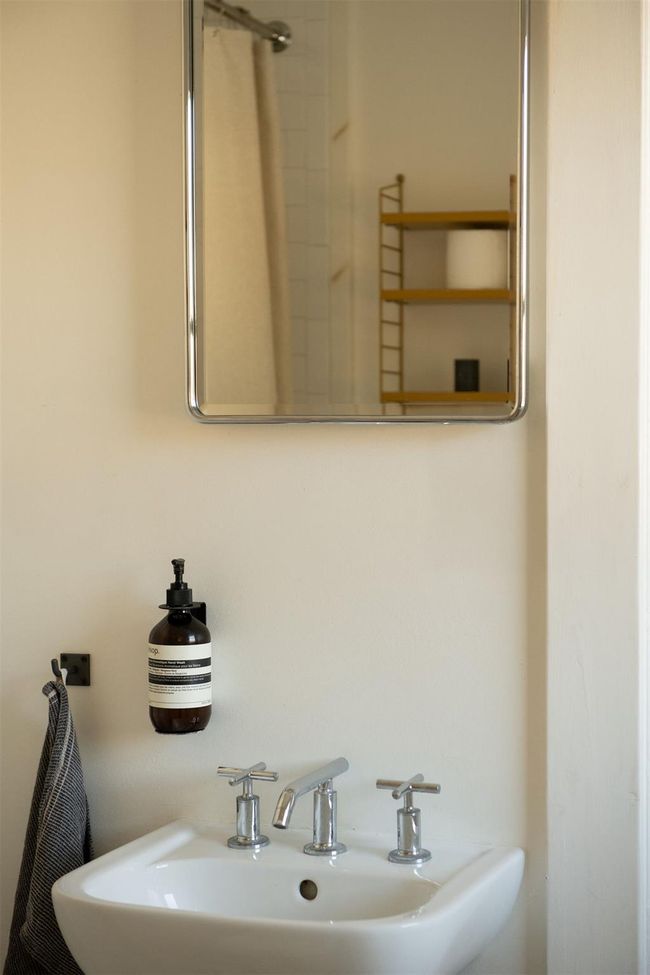 Bathroom with sink | Image 14