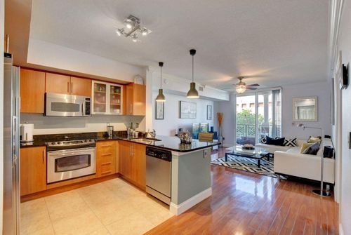 apt-507-600 S Dixie Hwy, West Palm Beach, FL, 33401-5842 | Card Image