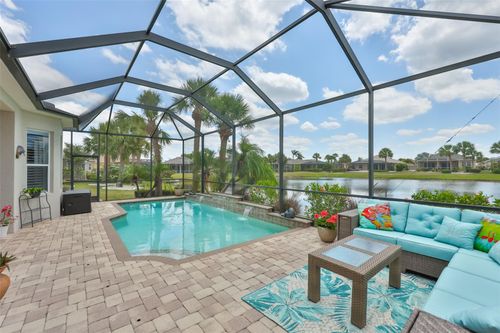 829 Regal Manor Way, SUN CITY CENTER, FL, 33573-6583 | Card Image