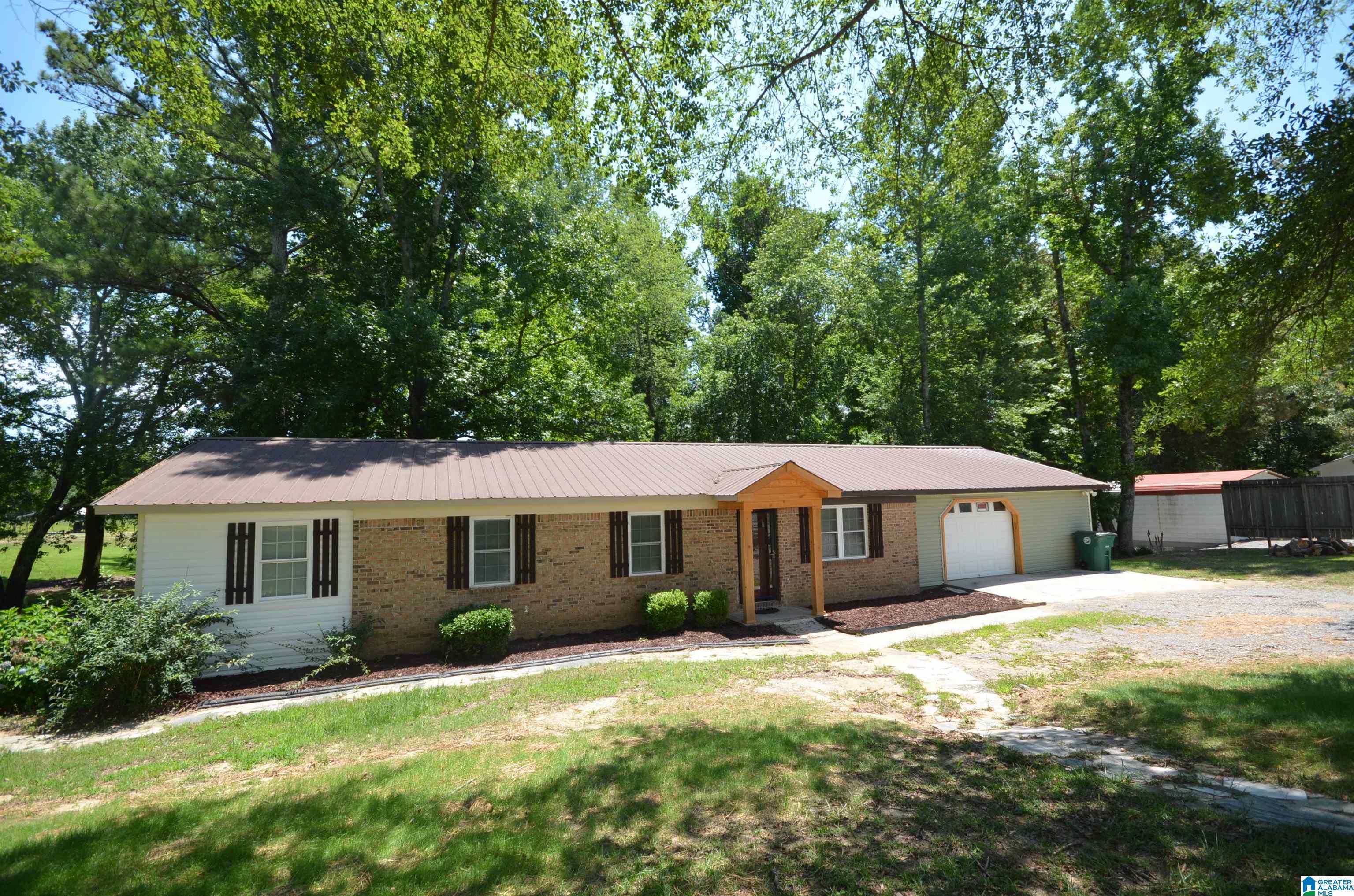County Road 1255 , Vinemont, AL 35179