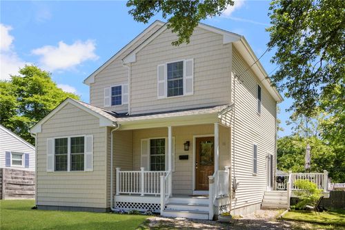 18 Altin Ave, Kingston, RI, 02881-1202 | Card Image