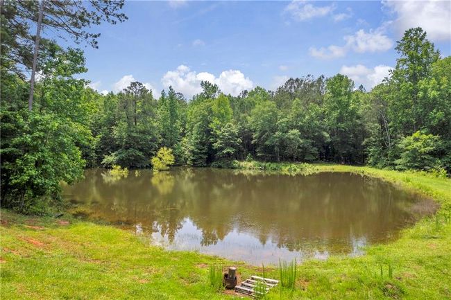 6160 Campbellton Redwine Rd, House other with 2 bedrooms, 1 bathrooms and null parking in Chattahoochee Hills GA | Image 6
