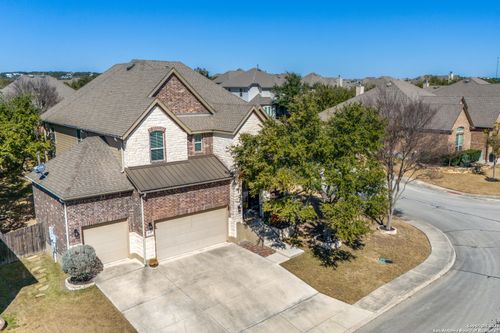 8201 Hyacinth Trce, Boerne, TX, 78015-4494 | Card Image