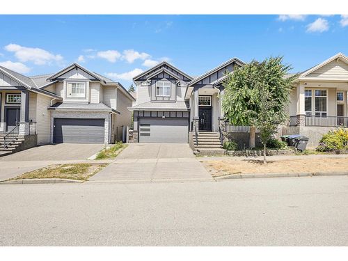 14781 67a Ave, Surrey, BC, V3S4P9 | Card Image
