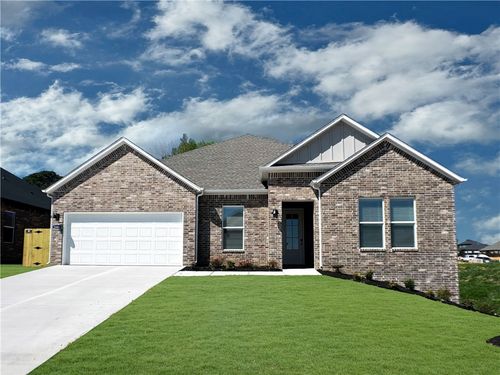 2406 Kasen St, Elm Springs, AR, 72762-2283 | Card Image