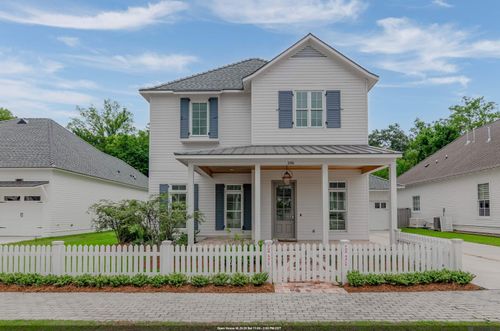 2736 Pointe Marie Dr, Baton Rouge, LA, 70820-2602 | Card Image