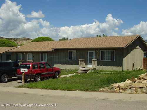 326/328 24th Place, Rifle, CO, 81650 | Card Image