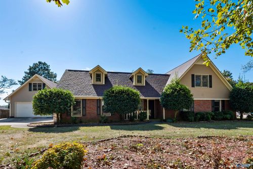 238 Perriwinkle St, Madison, AL, 35757-8504 | Card Image