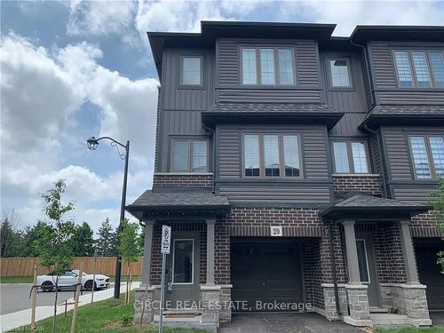 20-124 Compass Trail, Cambridge, ON, N3E0E3 | Card Image