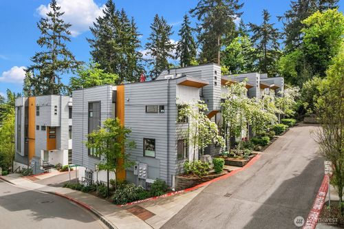 170 107th Ct Se, Bellevue, WA, 98004-5087 | Card Image