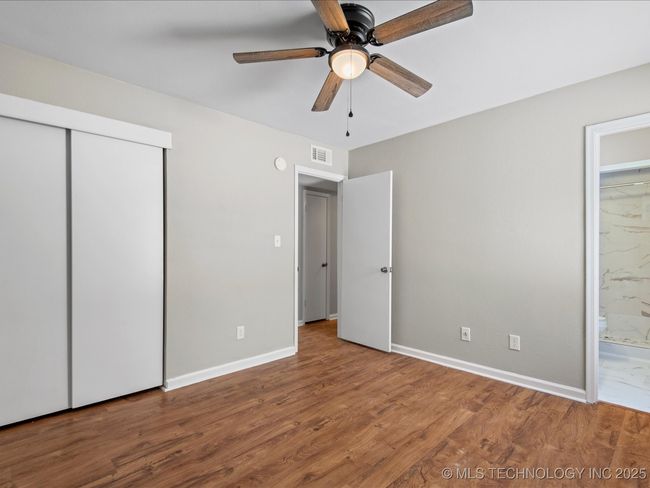 another angle view of master | Image 20