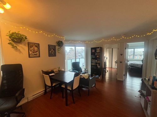 302-2365 W 5th Ave, Vancouver, BC, V6K1S6 | Card Image