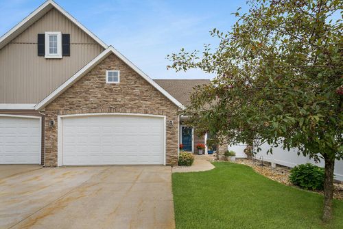 103 Lexington Pointe Dr, Niles, MI, 49120-7908 | Card Image