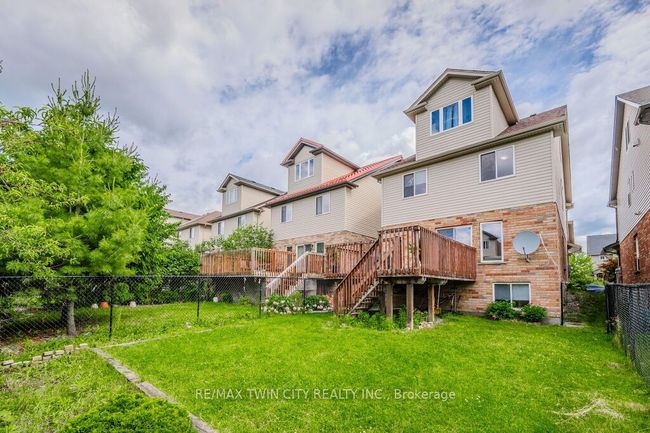 135 Harding St, House other with 3 bedrooms, 3 bathrooms and 1 parking in Kitchener ON | Image 36