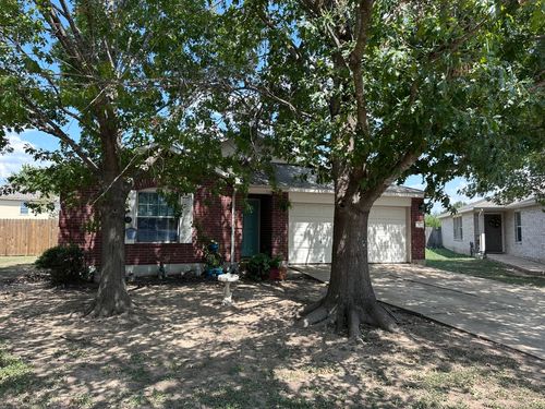 212 Meadow Park Dr, Georgetown, TX, 78626-6365 | Card Image