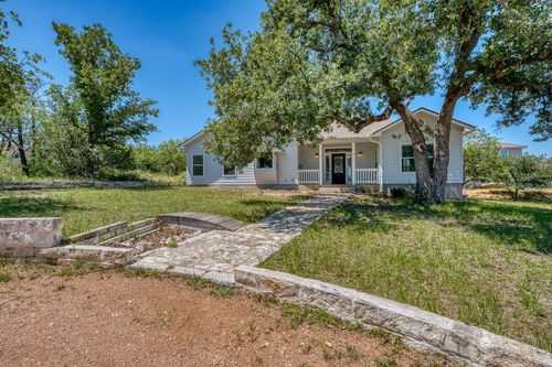 1863 Greenwood Ln, Kingsland, TX, 78639-5944 | Card Image