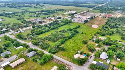 201 Croxton St, Nocona, TX, 76255-3228 | Card Image