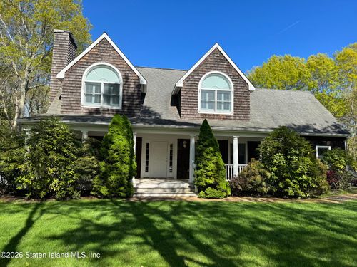 4 Bennett Drive, East Quogue, NY, 11942 | Card Image