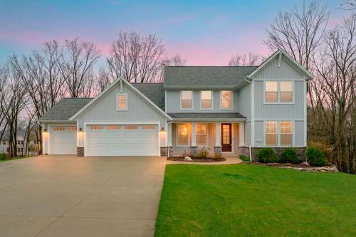 8564 Brighten Trl, Mattawan, MI, 49071-8448 | Card Image