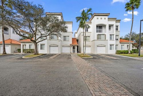 205-11022 Legacy Dr, Palm Beach Gardens, FL, 33410-3632 | Card Image