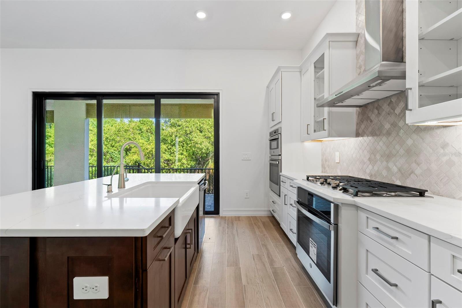 Residential in RUSKIN 5