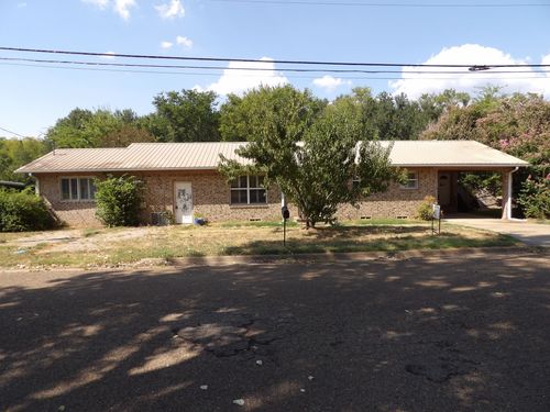 402 Keith St, Mount Vernon, TX, 75457-2704 | Card Image
