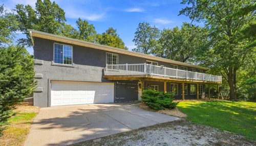 1713 Lindle Avenue, Muscatine, IA, 52761 | Card Image