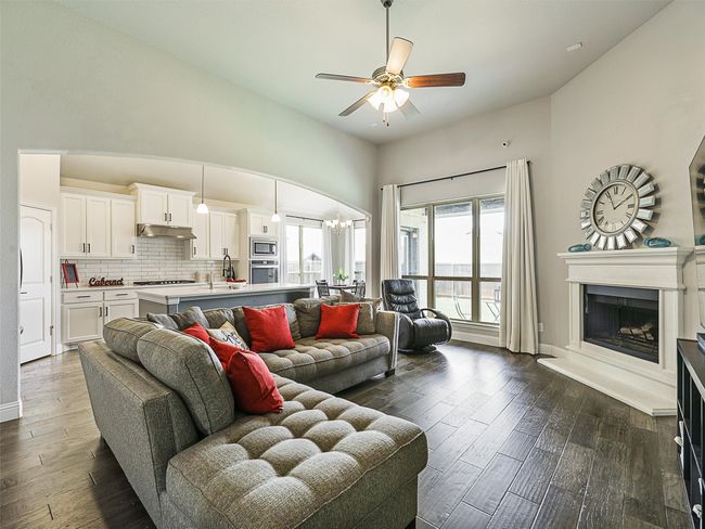 9713 Excursion Dr, House other with 3 bedrooms, 2 bathrooms and null parking in Little Elm TX | Image 13