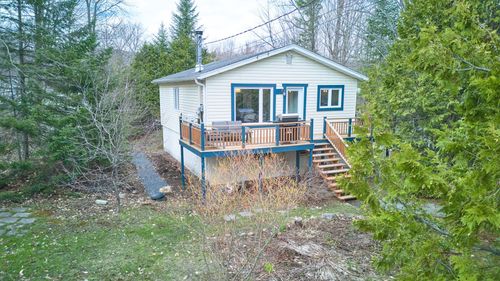 258 Ch. De La Rive, Saint-Adolphe-d'Howard, QC, J0T2B0 | Card Image