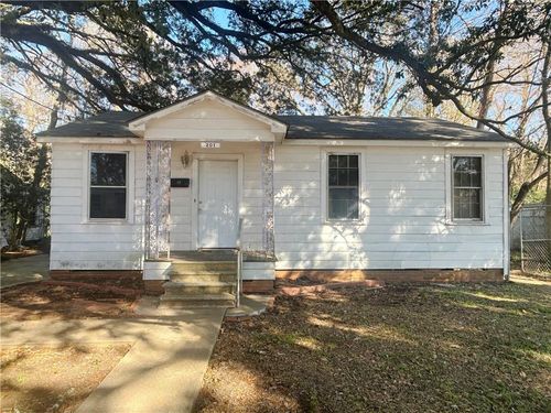 201 Mary Ln, Alexandria, LA, 71301-6530 | Card Image