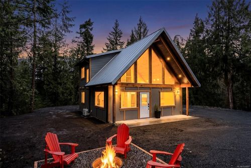 2460 Carpenter Rd, Sooke, BC, V9Z | Card Image