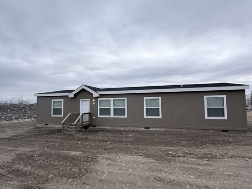 8524 Durango Dr, Elko, NV, 89801-5124 | Card Image