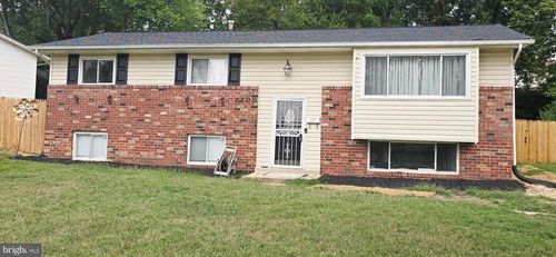 1700 Jarvis Ave, OXON HILL, MD, 20745-3244 | Card Image