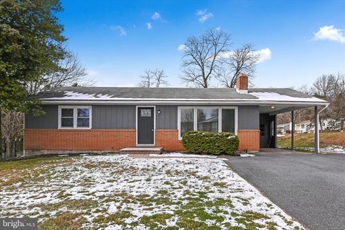 465 Pleasantview Rd, NEW CUMBERLAND, PA, 17070-3047 | Card Image