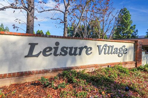 8152 Village 8, Camarillo, CA, 93012 | Card Image