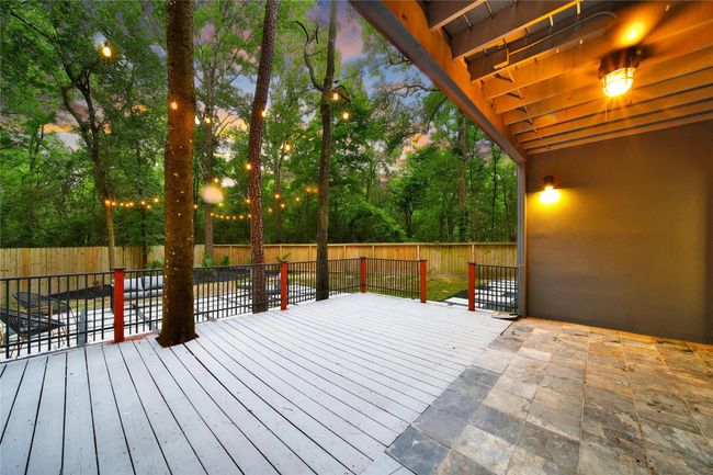 140 S Timber Top Dr, House other with 3 bedrooms, 3 bathrooms and 2 parking in Spring TX | Image 45