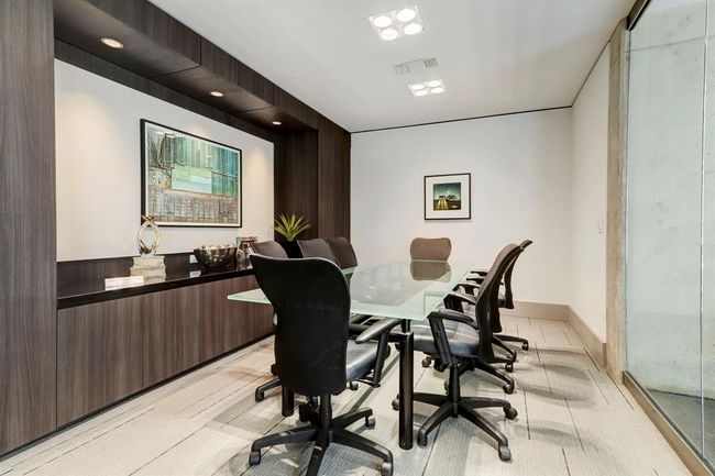 Private residents’ conference room available for meetings and reservations. | Image 20