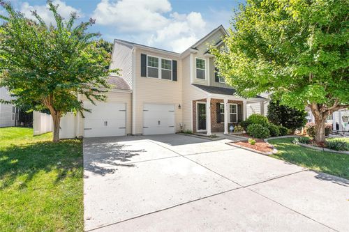 9810 Fernspray Rd, Charlotte, NC, 28215-7760 | Card Image