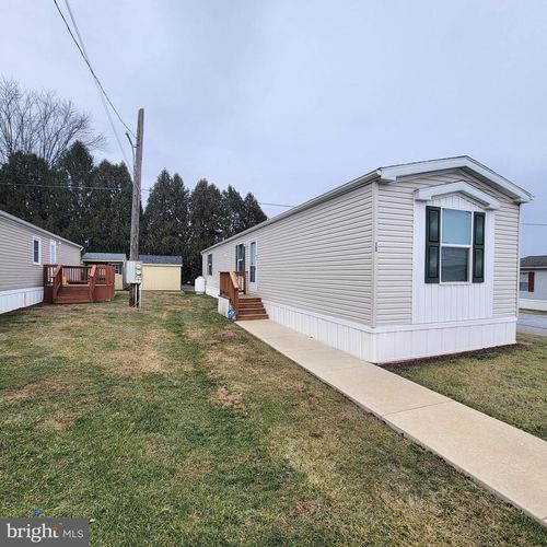 15 Abbey Rd, COATESVILLE, PA, 19320-4270 | Card Image