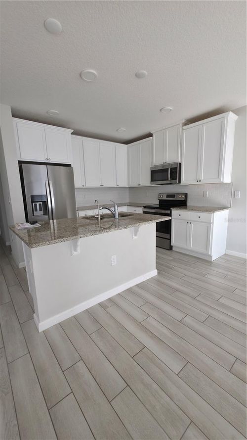 2875 Narcoossee Commons Way, SAINT CLOUD, FL, 34771-9197 | Card Image