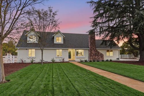 14655 Country Ln, Morgan Hill, CA, 95037-6225 | Card Image