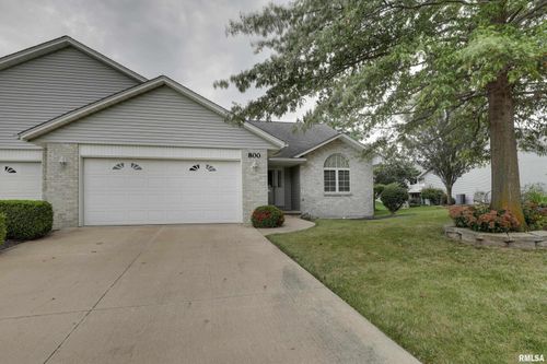 800 N 49th St, Quincy, IL, 62305-7920 | Card Image