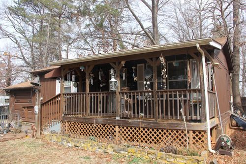 42 Edgeway Dr, Lynchburg, VA, 24502-3220 | Card Image