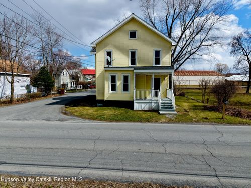 16 Bailey Street, Coxsackie, NY, 12051 | Card Image