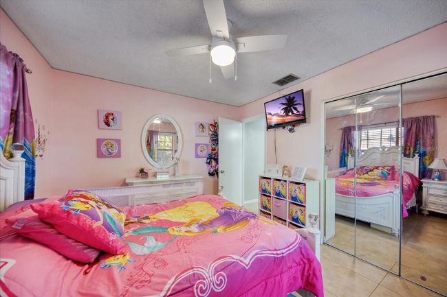 APT-325 - 5265 E Bay Dr, Condo with 2 bedrooms, 2 bathrooms and null parking in CLEARWATER FL | Image 22