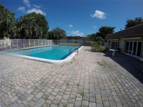 apt-24a-5120 Sw 40th Ave, Fort Lauderdale, FL, 33314-5746 | Card Image