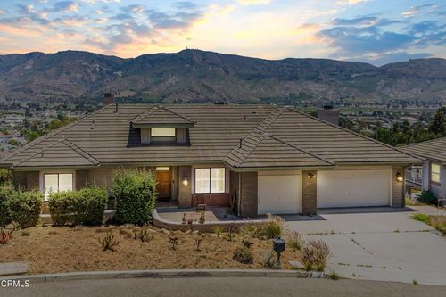 800 Manor Ridge Rd, Santa Paula, CA, 93060-1653 | Card Image